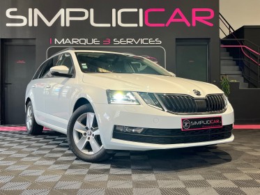 Skoda octavia combi 2.0 tdi 150 ch scr fap dsg7 4x4 style garantie 12 mois occasion  simplicicar aix les bains simplicicar...