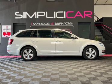 Skoda octavia combi 2.0 tdi 150 ch scr fap dsg7 4x4 style garantie 12 mois occasion  simplicicar aix les bains simplicicar...