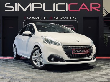 Peugeot 208 puretech 82ch ss bvm5 signature - distribution ok - garantie 12 mois occasion  simplicicar aix les bains...