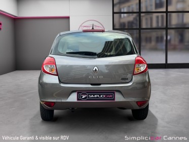 Renault clio iii 1.2 16v 75 zen occasion cannes (06) simplicicar simplicibike france