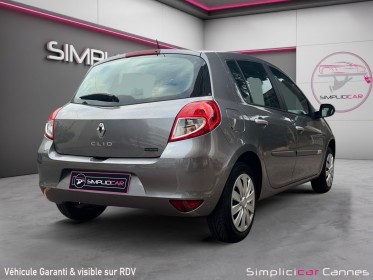 Renault clio iii 1.2 16v 75 zen occasion cannes (06) simplicicar simplicibike france