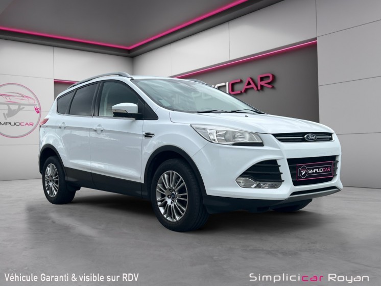 Ford kuga 2.0 tdci 115 ch 4x2 titanium garantie 12 mois  possibilité d'extension de garantie occasion simplicicar royan...