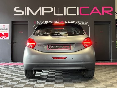 Peugeot 208 1.2 e-vti 82ch etg5 active garantie 12 mois occasion  simplicicar aix les bains simplicicar simplicibike france