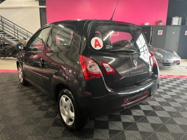 Renault twingo ii 1.2 lev 16v 75 eco2 authentique euro 5 occasion simplicicar la ciotat simplicicar simplicibike france