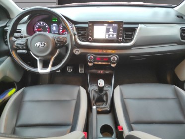 Kia stonic 1.0 essence t-gdi 120 ch premium , garantie 12 mois occasion simplicicar reims simplicicar simplicibike france