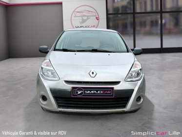 Renault clio iii 1.2 16v 75 eco2 authentique occasion simplicicar lille  simplicicar simplicibike france