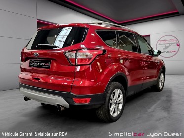 Ford kuga 1.5 tdci 120 4x2 bvm6 titanium/camera/hayon électrique/attache remorque/garantie 12 mois occasion simplicicar lyon...