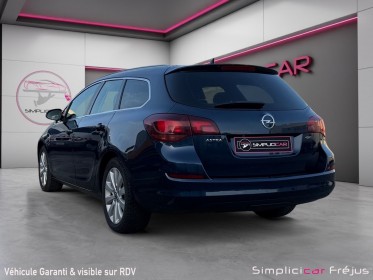 Opel astra sports tourer 1.7 cdti 125 ch fap cosmo occasion simplicicar frejus  simplicicar simplicibike france