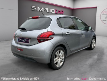 Peugeot 208 puretech 82ch ss bvm5 signature occasion simplicicar colomiers  simplicicar simplicibike france