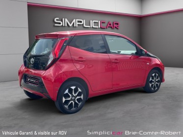 Toyota aygo carplay 1.0 vvt-i x-play occasion simplicicar brie-comte-robert simplicicar simplicibike france