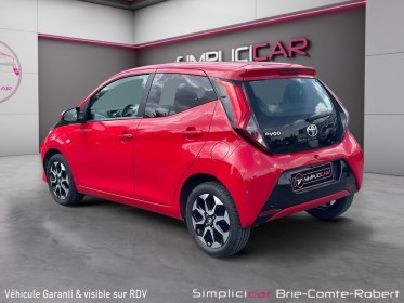 Toyota aygo carplay 1.0 vvt-i x-play occasion simplicicar brie-comte-robert simplicicar simplicibike france