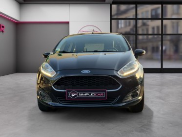 Ford fiesta 1.0 ecoboost 100 ss business garantie 12 mois occasion  simplicicar nord isere simplicicar simplicibike france