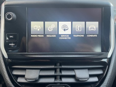 Peugeot 208 1.2 puretech 82ch bvm5 allure carplay garantie 12 mois sort de révision occasion montreuil (porte de...