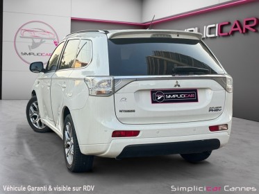 Mitsubishi outlander 2.0i 200 phev 4wd intense occasion cannes (06) simplicicar simplicibike france