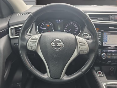 Nissan qashqai 2017 / 1.5 dci 110 tekna / camera 360 / gps / toit ouvrant / garantie 12 mois occasion simplicicar lille ...