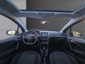 Peugeot 208 82ch allure idéal jeune permis / apple carplay - android auto / cam.radar de recul / toit pano occasion avignon...