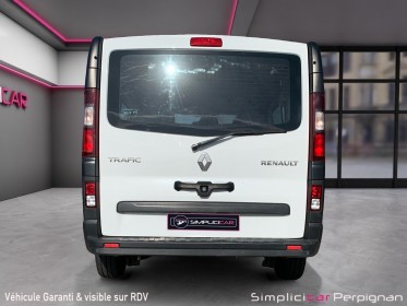 Renault trafic fourgon l1h1 1200 kg dci 120 ch grand confort garantie 12 mois occasion simplicicar perpignan  simplicicar...