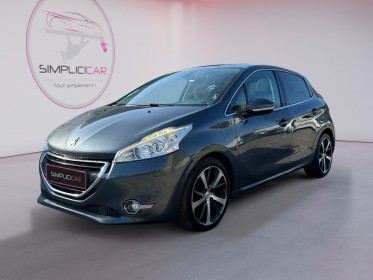 Peugeot 208 féline 1.6 e-hdi 92 ch clim auto/ toit pano--- occasion simplicicar orgeval  simplicicar simplicibike france