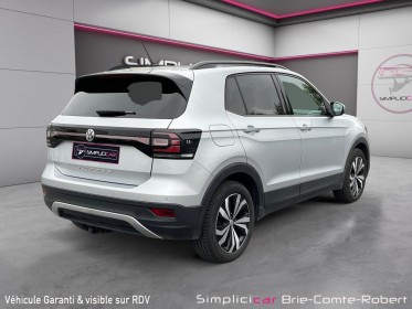 Volkswagen t-cross business 1.0 tsi 95 start/stop bvm5 lounge business avec attache remorque amovible occasion simplicicar...