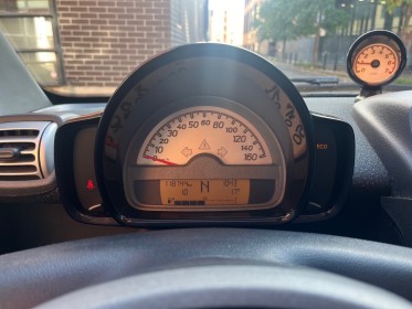 Smart fortwo coupe smart  1.0 71ch mhd passion sort de révision garantie 12 mois occasion montreuil (porte de vincennes)(75)...