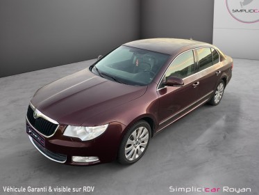 Skoda superb 2.0 tdi 140 fap confort dsg garantie 12 mois occasion simplicicar royan simplicicar simplicibike france