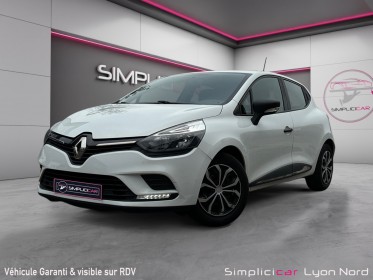 Renault clio iv business dci 75 business occasion simplicicar lyon nord  simplicicar simplicibike france