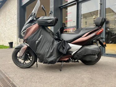 Yamaha x-max 300 cc  tablier  manchons  poignées chauffantes  garantie 12 mois occasion simplicicar vernon simplicicar...