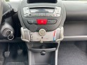 Peugeot 107 1.0e 12v 68ch trendy - climatisation - prise aux - radio cd - vitres électriques - 2 places occasion...