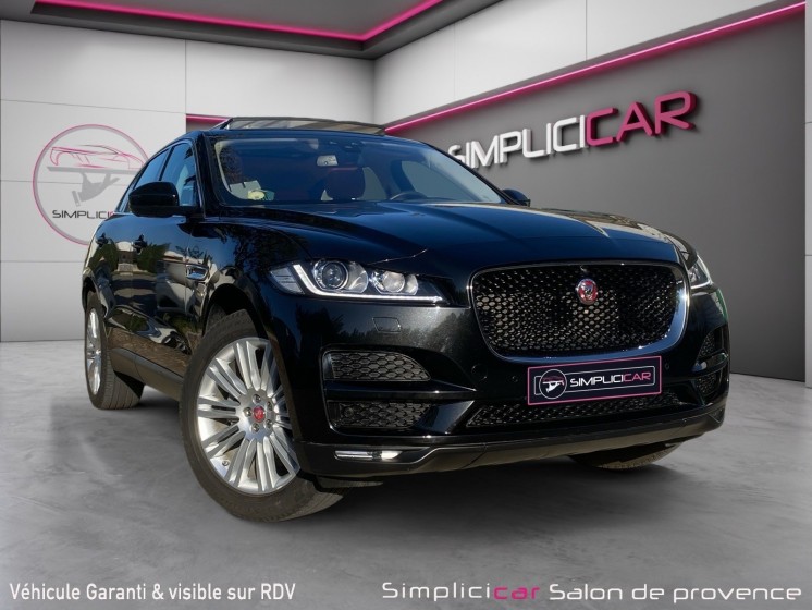 Jaguar f-pace 2.0 d - 180 ch awd bva8 portfolio / toit ouvrant / sieges chauffants electriques / camera 360 / son meridian...