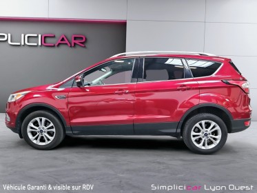 Ford kuga 1.5 tdci 120  bvm6 titanium/camera/hayon électrique/attache remorque/garantie 12 mois occasion simplicicar lyon...