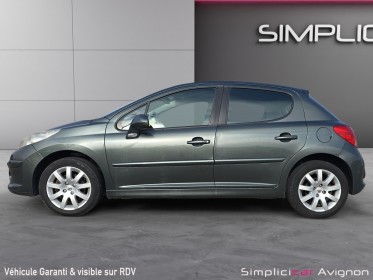 Peugeot 207 1.6i 110ch. attelage amovible  cli. bi-zones auto / garantie 12 mois occasion avignon (84) simplicicar...