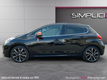 Peugeot 208 1.6l hdi 120ch roland garros - toit panoramique - climatisation bi-zone - gps - ambiance led - garantie 12...