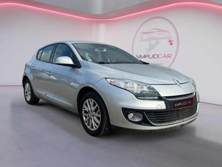 Renault megane iii berline dynamique tce 115 ch occasion simplicicar orgeval  simplicicar simplicibike france