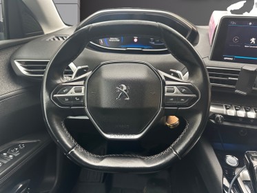 Peugeot 5008 2018 bluehdi 130ch ss eat8 allure, caméra de recul 360°, apple carplay, carnet d'entretiens peugot, phares......