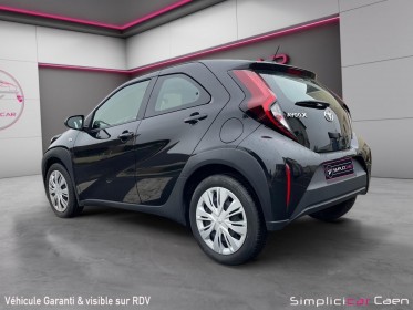 Toyota aygo x 1.0 vvt-i 72 s-cvt dynamic boite automatique garantie 12 mois occasion simplicicar caen  simplicicar...