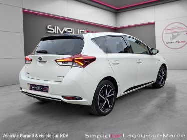 Toyota auris my17 1.8 vvt-i hybride 136h collection occasion simplicicar lagny  simplicicar simplicibike france