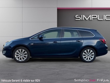 Opel astra sports tourer 1.7 cdti 125 ch fap cosmo occasion simplicicar frejus  simplicicar simplicibike france