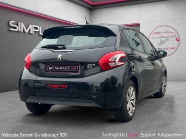 Peugeot 208 1.6 e-hdi 92ch bvm5 style / entretien full peugeot occasion simplicicar st-maximin simplicicar simplicibike france