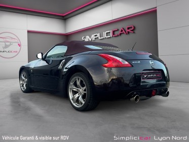 Nissan 370z roadster 3.7 v6 328 pack 2011 occasion simplicicar lyon nord  simplicicar simplicibike france