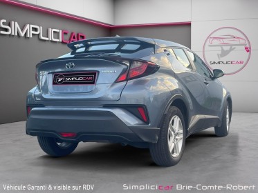 Toyota c-hr hybride rc18 122h dynamic occasion simplicicar brie-comte-robert simplicicar simplicibike france