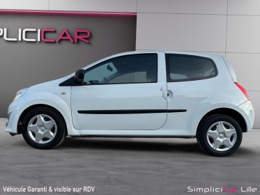 Renault twingo ii 1.2 lev 16v 75 eco2 authentique euro 5 occasion simplicicar lille  simplicicar simplicibike france