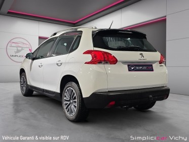 Peugeot 2008 1.2 vti 82ch bvm5 active garantie 12 mois occasion simplicicar vichy simplicicar simplicibike france