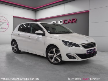 Peugeot 308 1.2 puretech 110ch ss bvm5 allure courroie de distribution changée suivi peugeot occasion simplicicar brest...