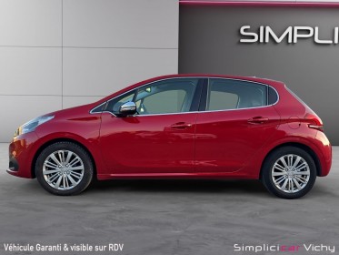 Peugeot 208 1.2 82ch bvm5 allure garantie 12 mois occasion simplicicar vichy simplicicar simplicibike france