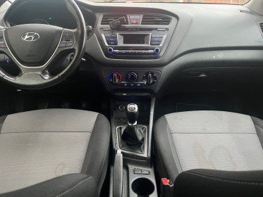 Hyundai i20 1.2 75 edition clim entretiens a jour garantie 12 mois occasion montreuil (porte de vincennes)(75) simplicicar...