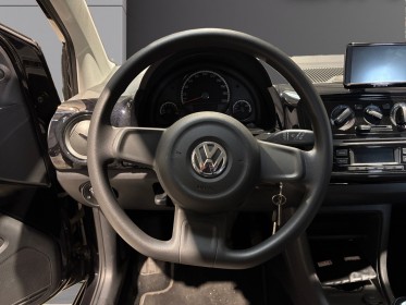 Volkswagen up up 1.0 60 black up!  garantie 12 mois  faible kilométrage occasion simplicicar vernon simplicicar simplicibike...