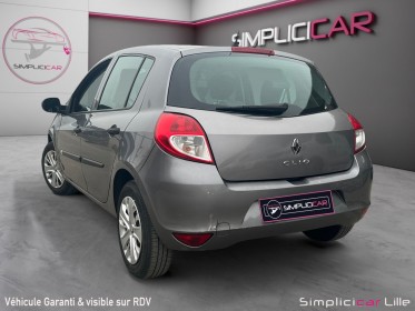 Renault clio iii 5 portes occasion simplicicar lille  simplicicar simplicibike france