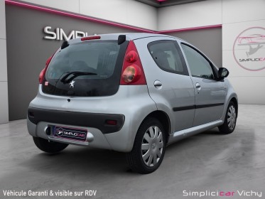 Peugeot 107 1.0e 12v 68ch trendy premiere main garantie 12 mois occasion simplicicar vichy simplicicar simplicibike france