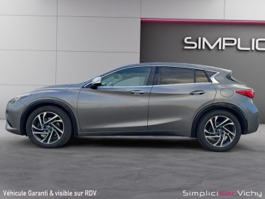 Infiniti q30 2.2d 170 7dct awd city black edition garantie 12 mois occasion simplicicar vichy simplicicar simplicibike france