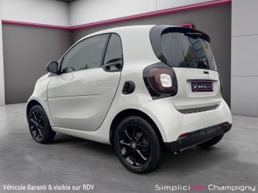 Smart fortwo coupe 71 ch passion - boite auto - couleur exclusive craie - gps occasion champigny-sur-marne (94) simplicicar...